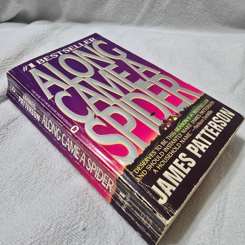 James Patterson 2 Book Bundle:Along Came A Spider/Cradle And All