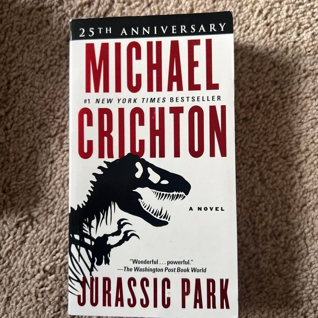 Jurassic Park by Michael Crichton, Paperback | Pangobooks