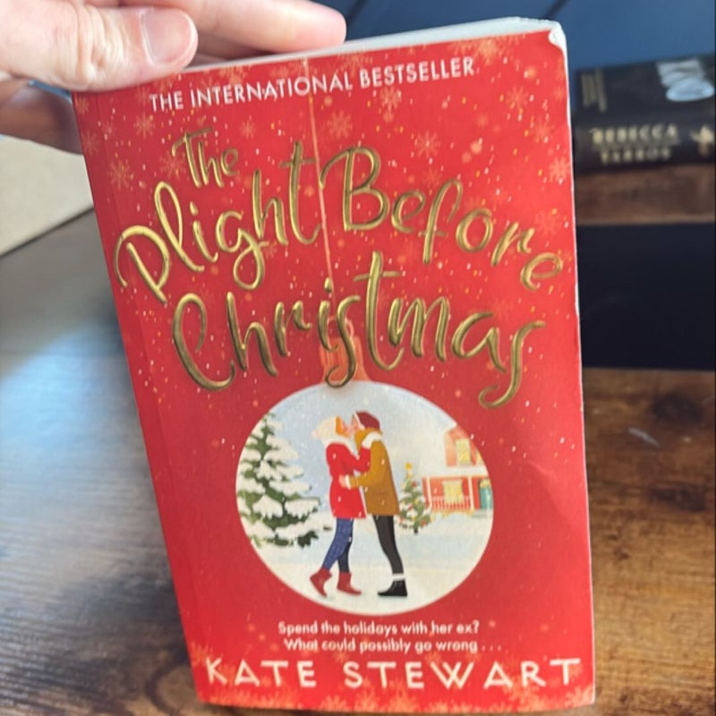 The Plight Before Christmas (uk edition 1st print 1st edition pan books) 