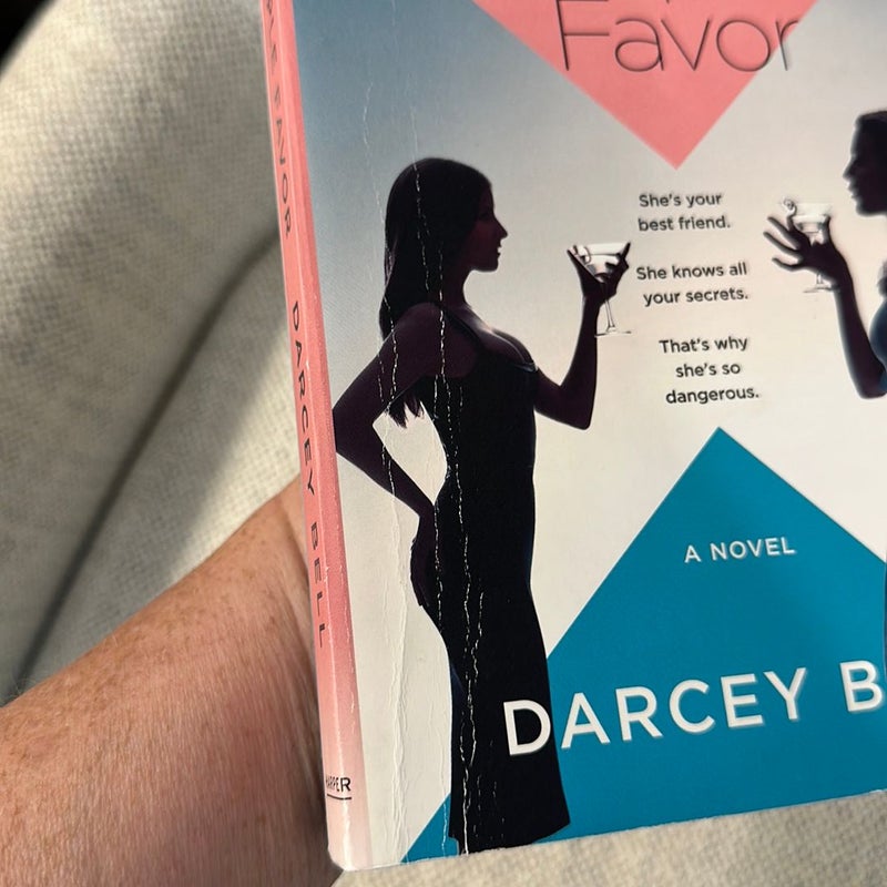 A Simple Favor [Movie Tie-In]