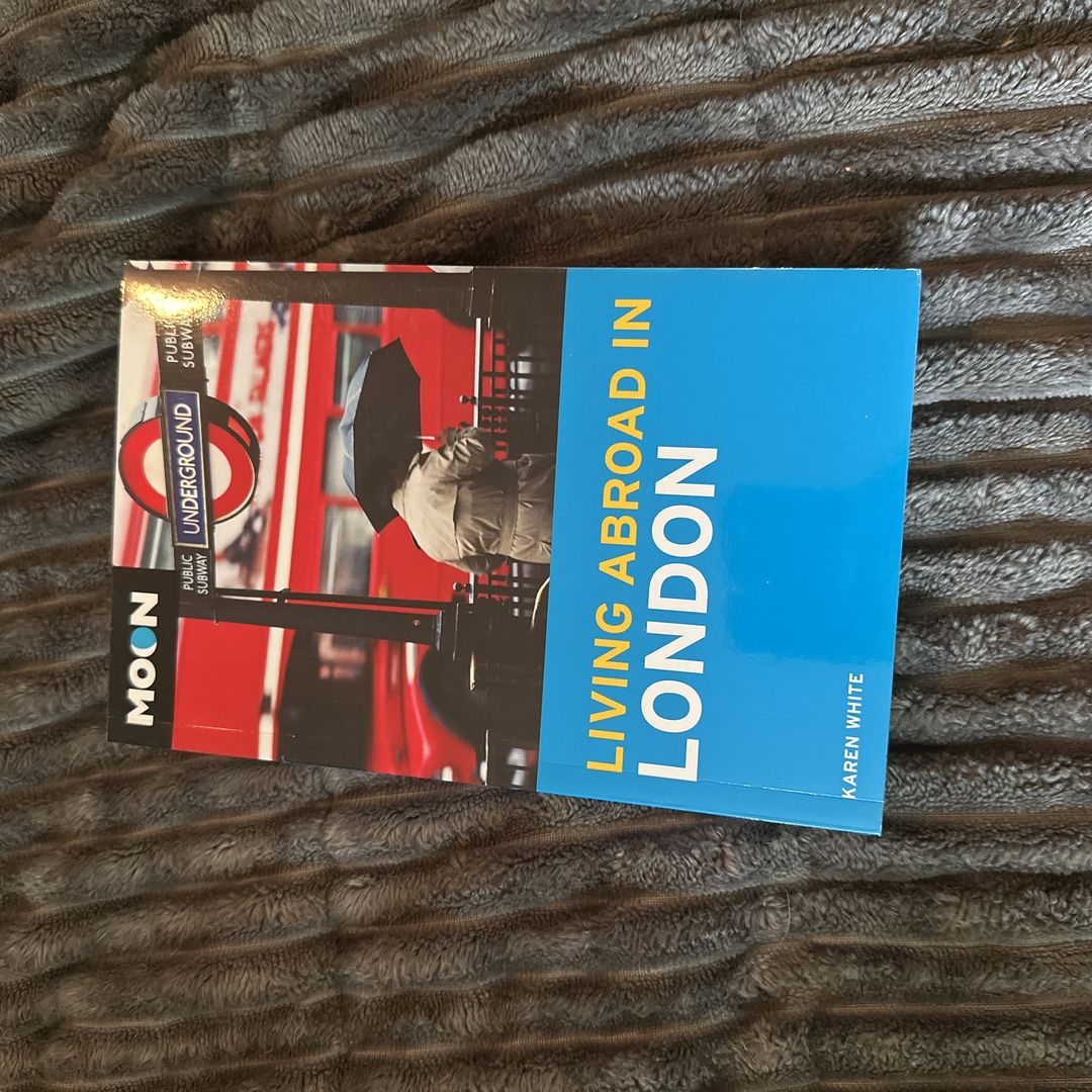 Moon Living Abroad in London