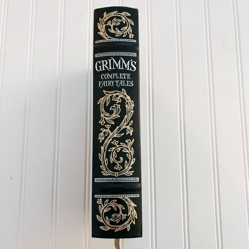 Hardback Grimm's Complete Fairy Tales by The Brothers Grimm