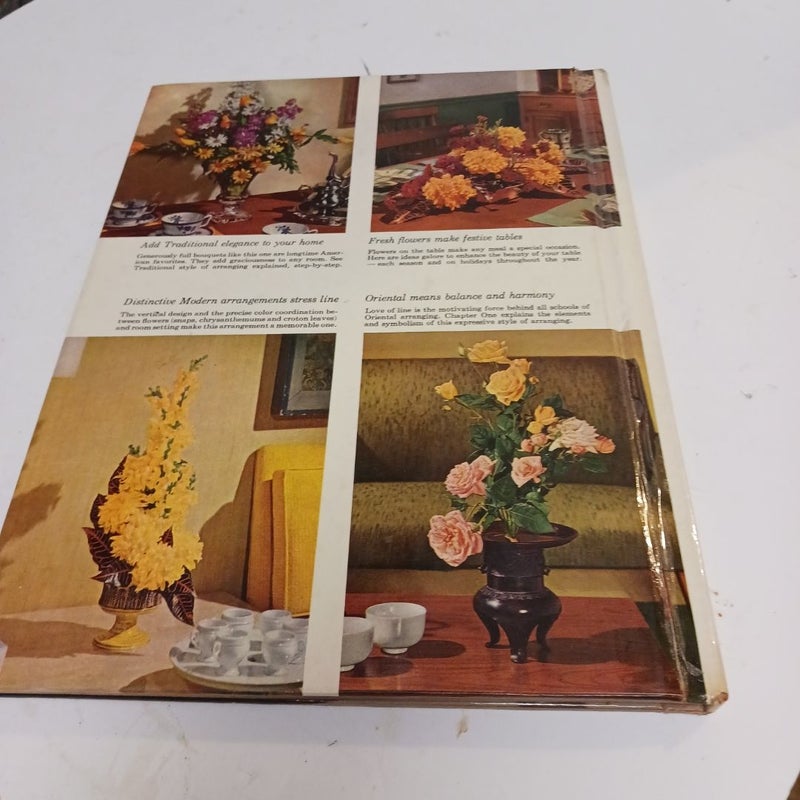Better Homes and Gardens Flower Arranging 