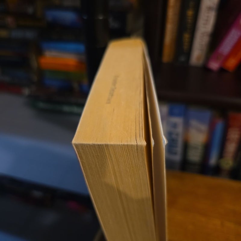 LARGE PRINT Dark Tort, Goldy Schulz Book 13 of 17 (ex-library)