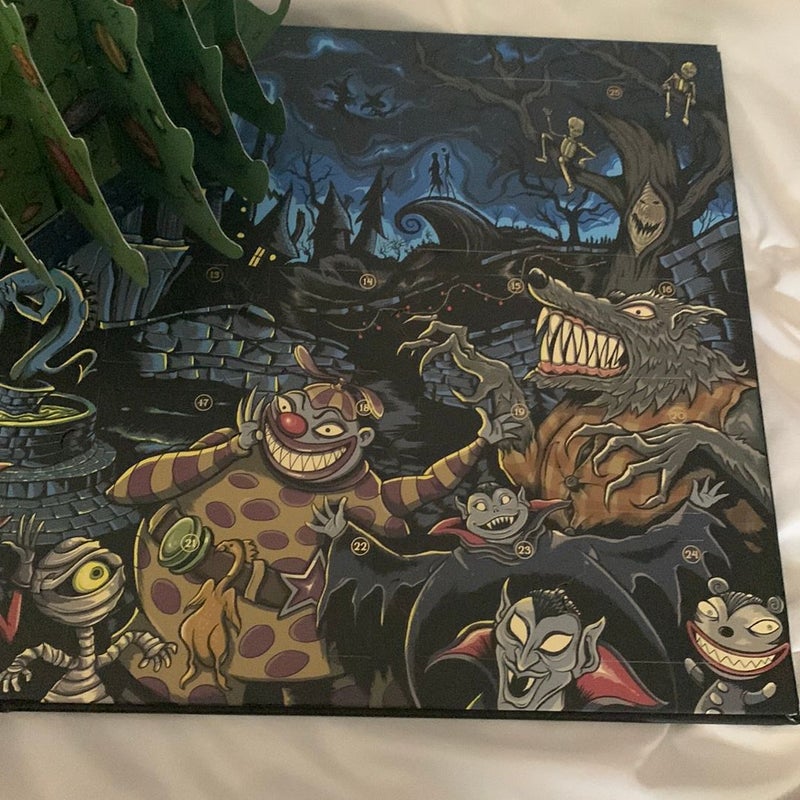 The Nightmare Before Christmas: Advent Calendar and Pop-Up Book