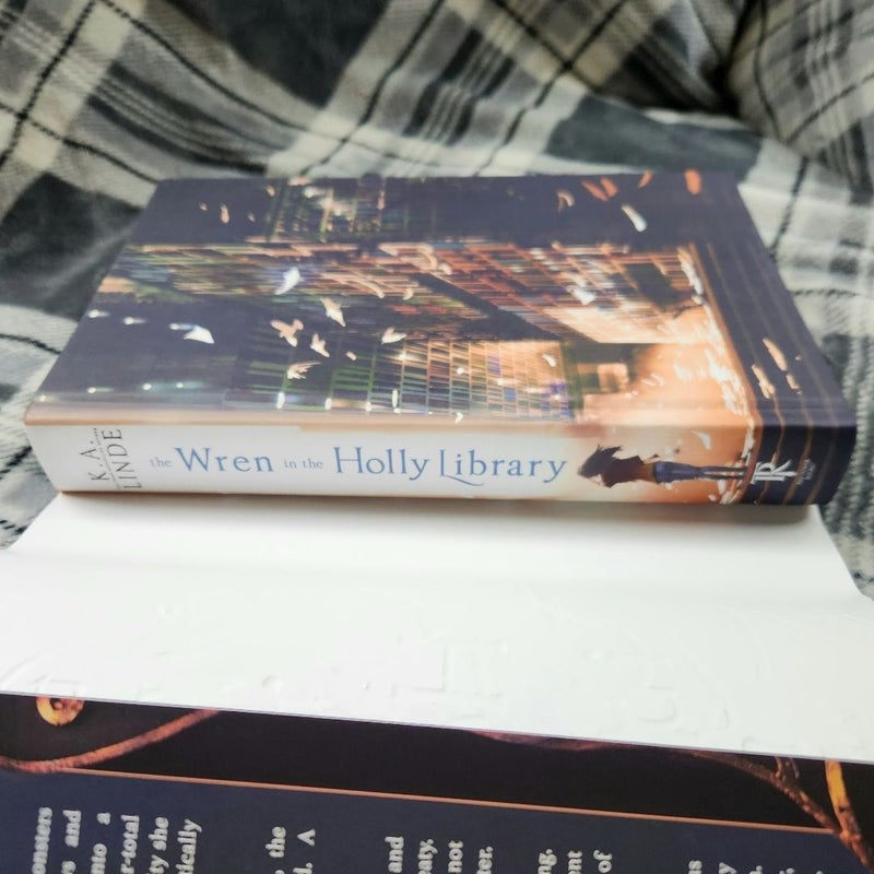 The Wren in the Holly Library (Deluxe Limited Edition)