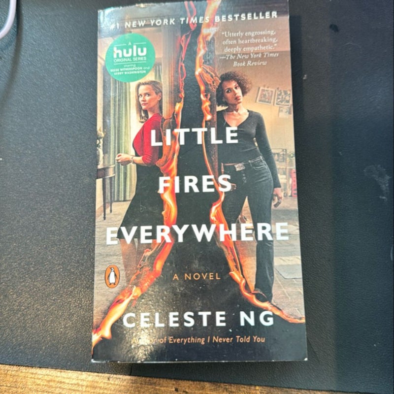 Little Fires Everywhere (Movie Tie-In)