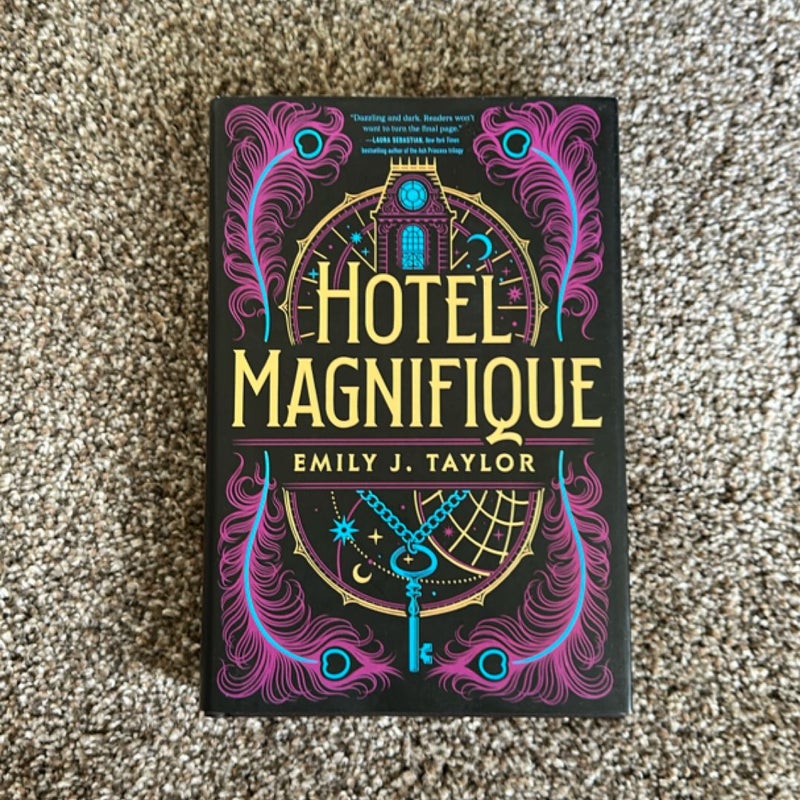 Hotel Magnifique