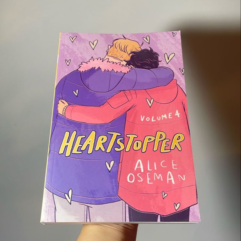 Heartstopper: Volume 4: a Graphic Novel