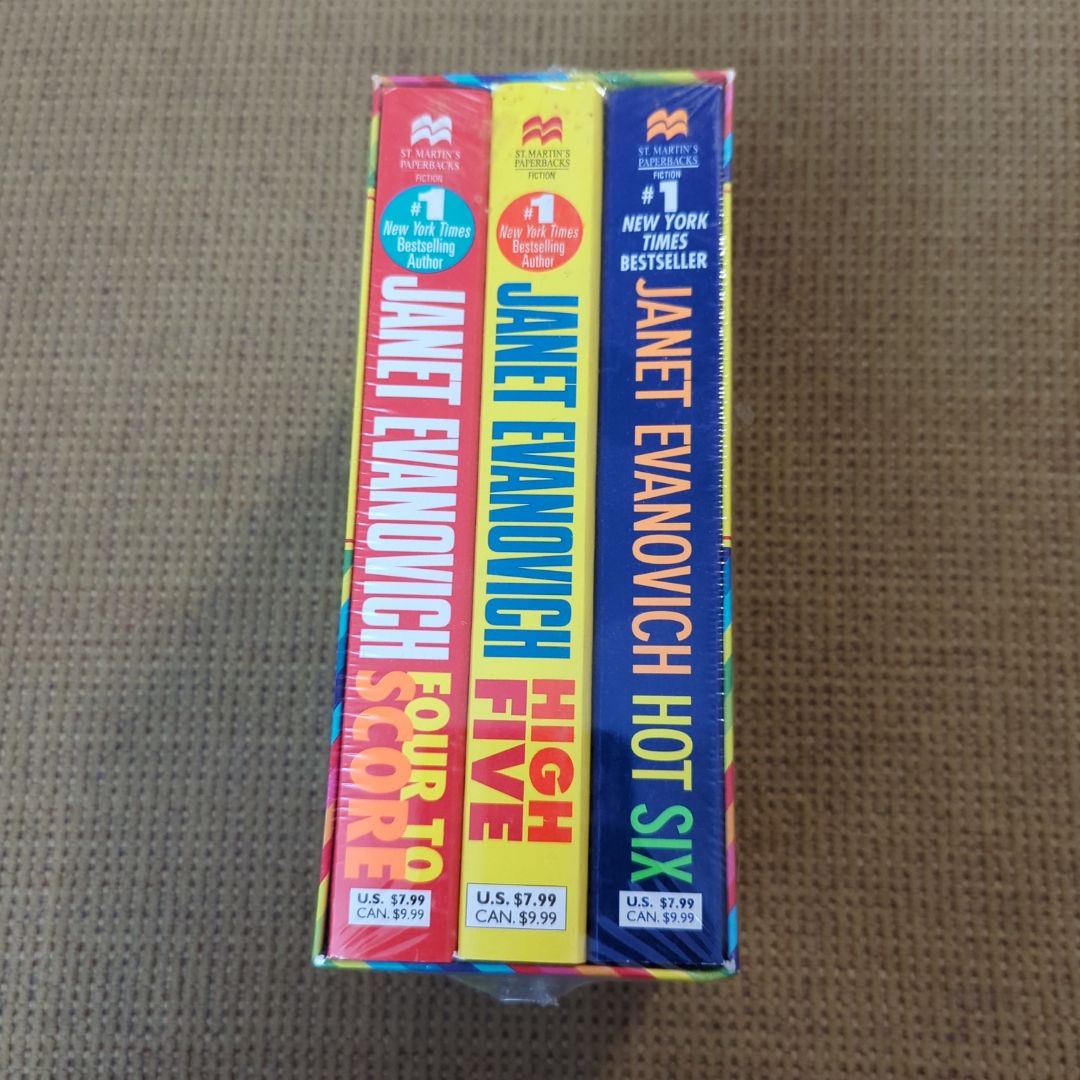 3BookBundle!! Four to Score, High Five, Hot Six 