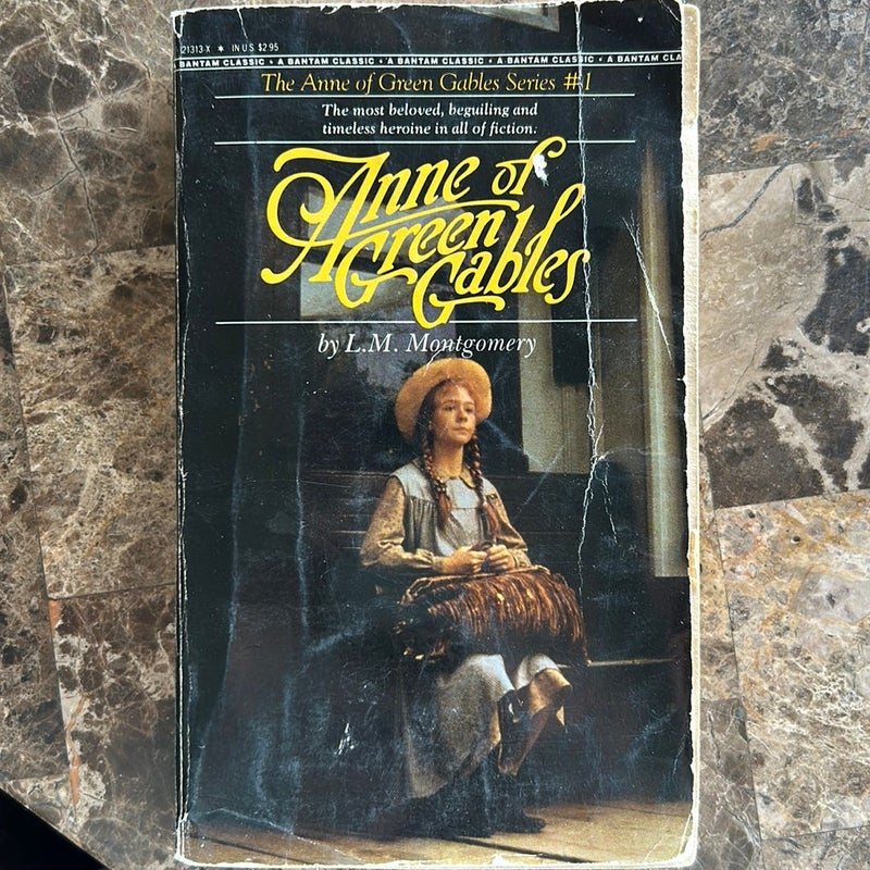 Anne of Green Gables: the Original 1908 Edition (a Lucy Maud Montgomery Classic Novel)