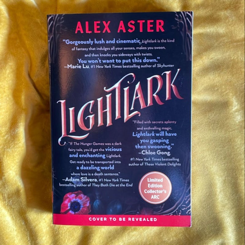 Lightlark (Limited Edition Collectors Arc)