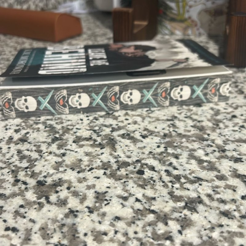 Leave Me Behind (Deluxe Edition)