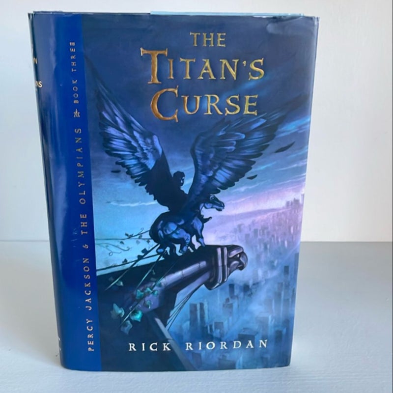 Percy Jackson and the Olympians, Book Three the Titan's Curse (Percy Jackson and the Olympians, Book Three)