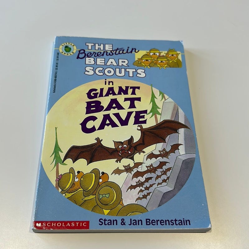 The Berenstain Bear Scouts in Giant Bat Cave