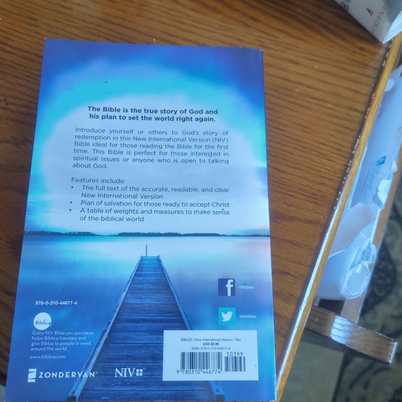NIV, Value Outreach Bible, Paperback