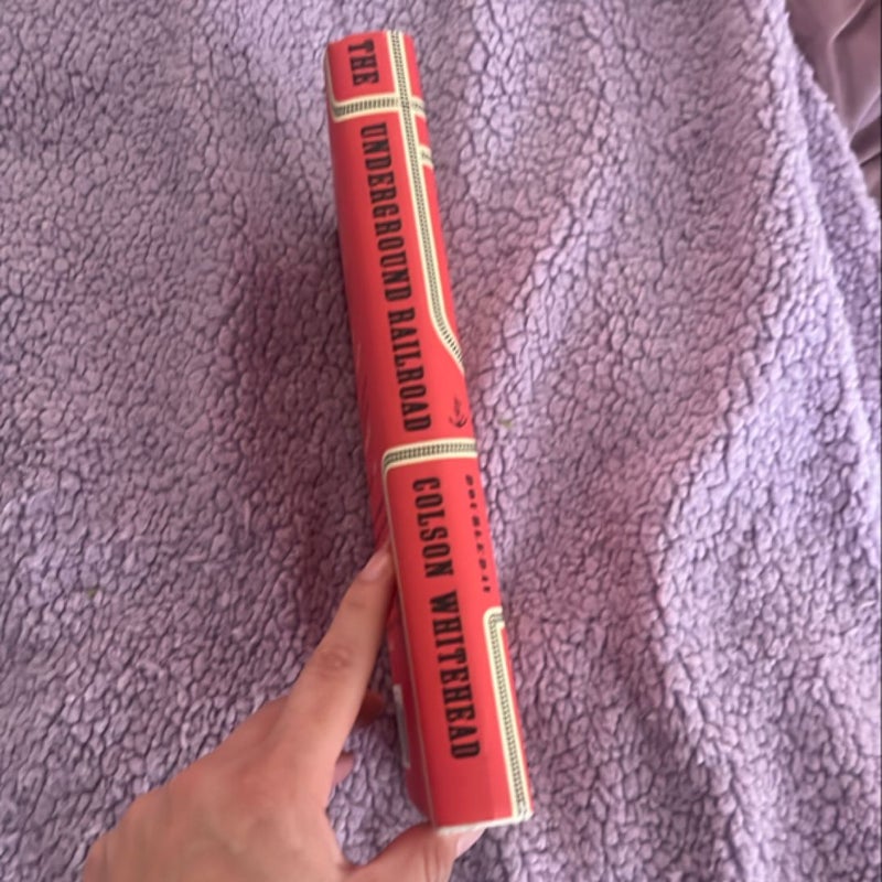 The Underground Railroad (Pulitzer Prize Winner) (National Book Award Winner) (Oprah's Book Club)
