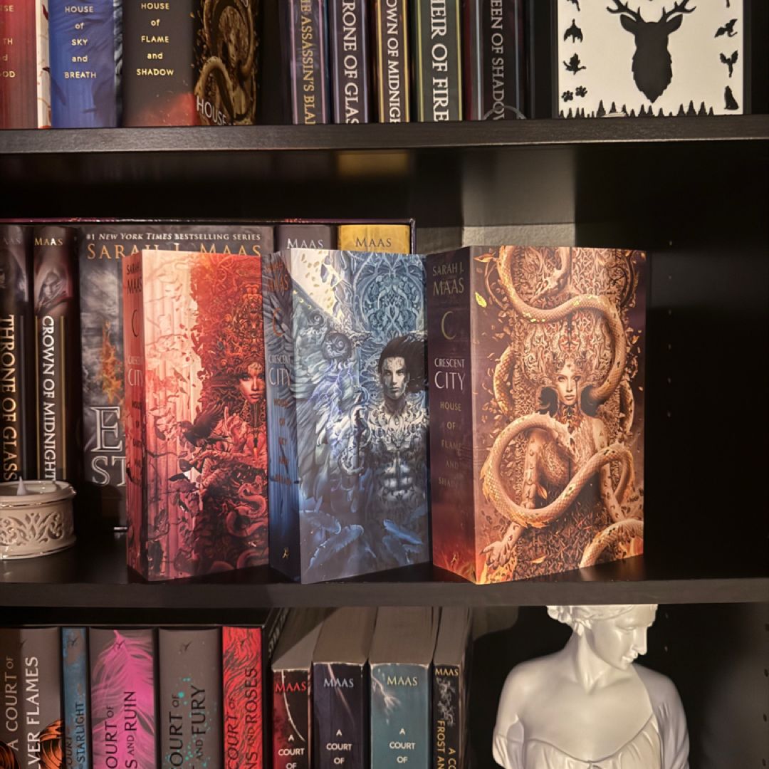 Crescent City Series (barnes & Noble Exclusive Edition)