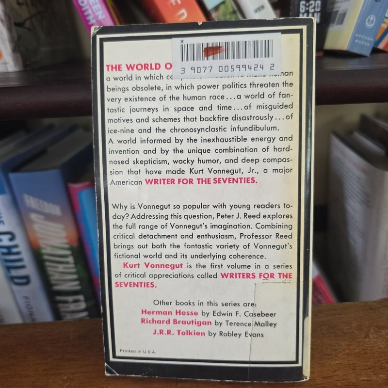 FIRST EDITION, VINTAGE 1972 Writers For The 70's-Kurt Vonnegut, Jr. [by Peter J. Reed] *ex-library*