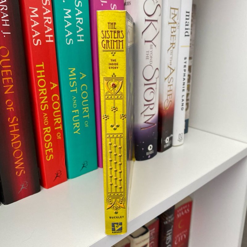 The Sisters Grimm: Book 8