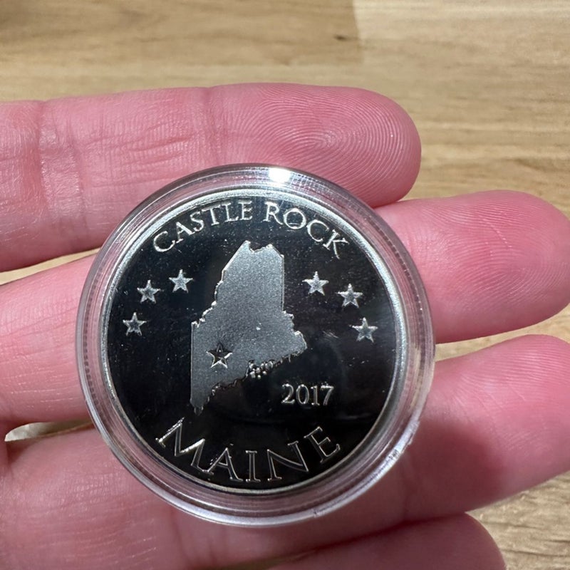 RARE Collectible Stephen King Castle Rock coin