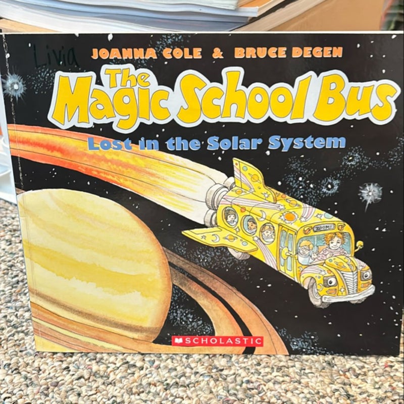 The Magic School Bus Lost in the Solar System