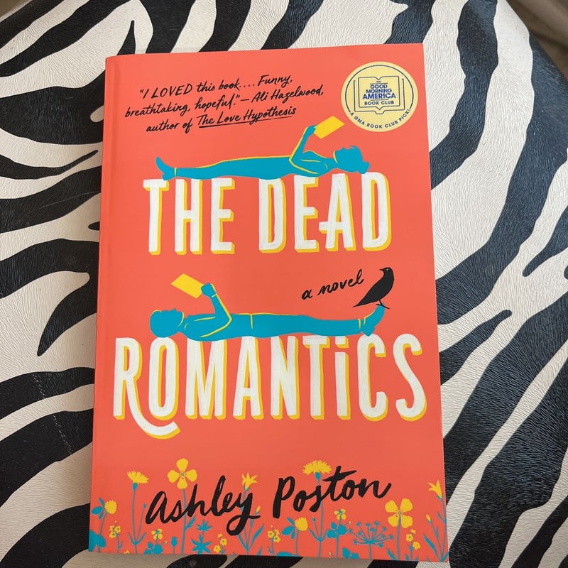 The Dead Romantics by Ashley Poston, Paperback