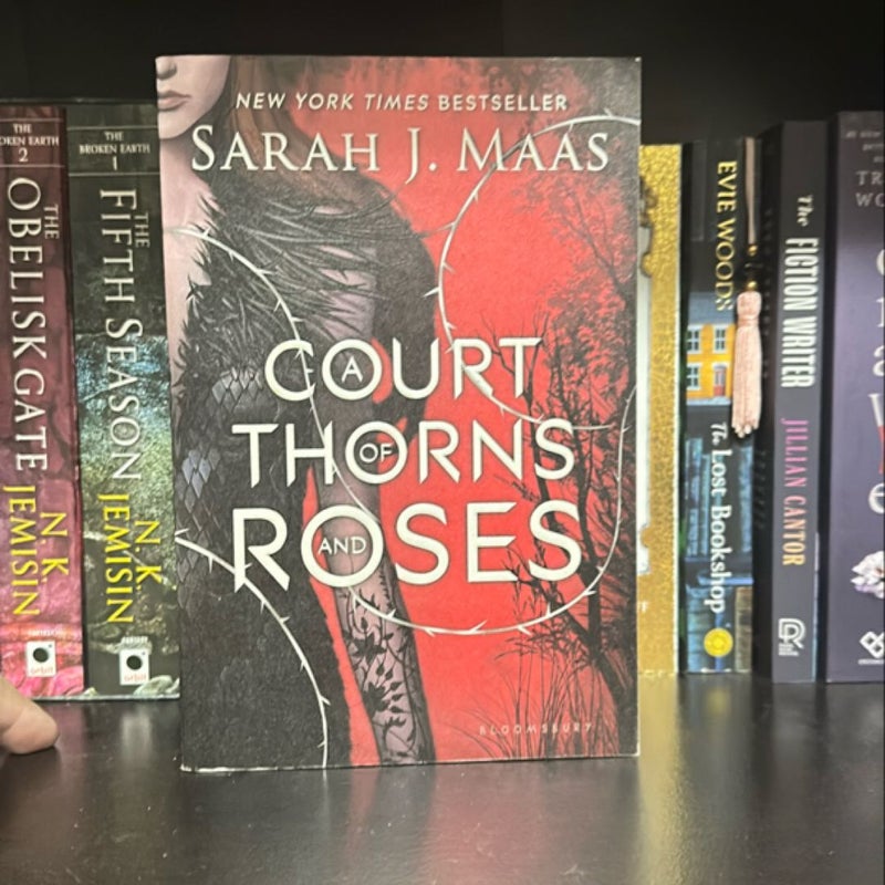 A Court of Thorns and Roses