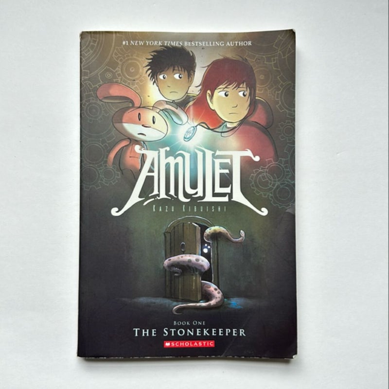 Amulet The Stonekeeper