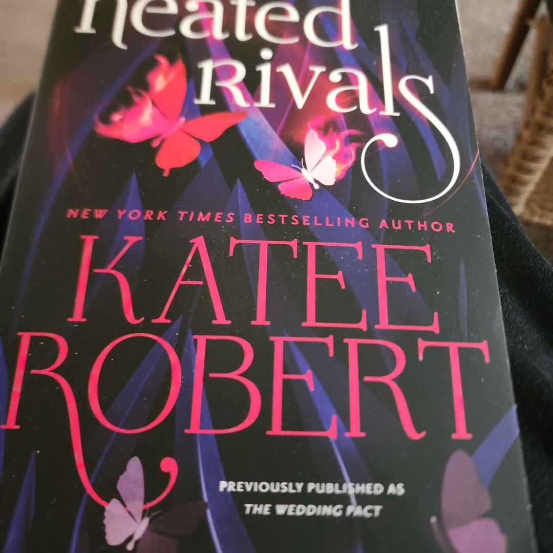 Heated Rivals (previously Published As the Wedding Pact)