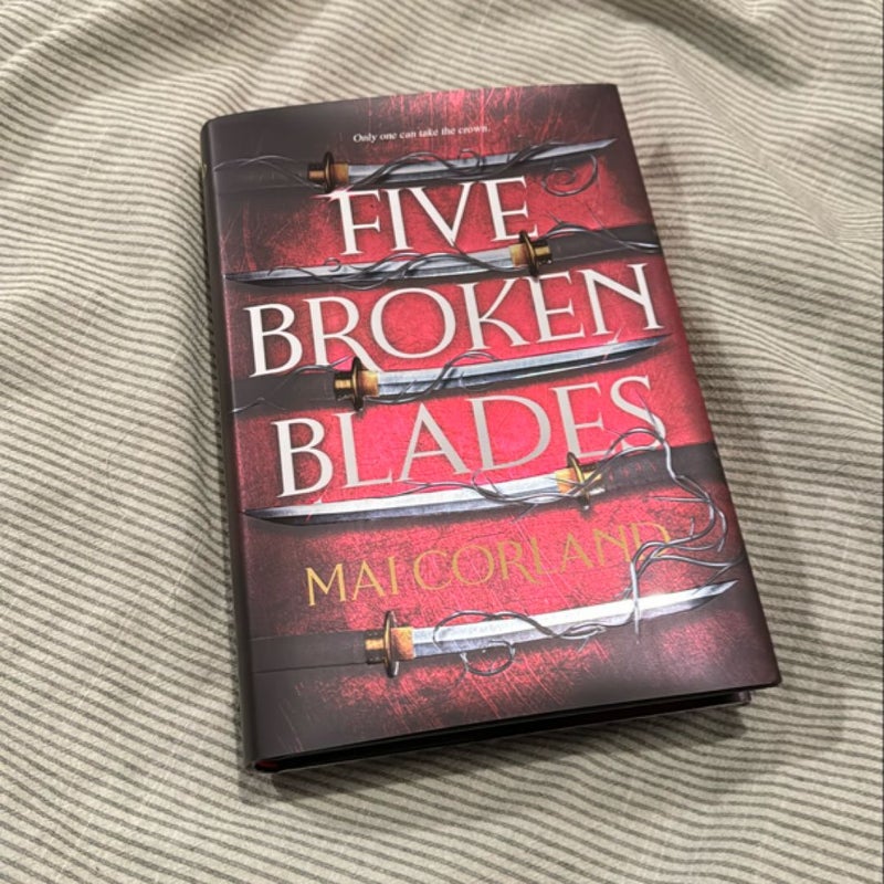 Five Broken Blades (Deluxe Limited Edition)