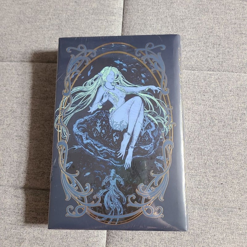 A Dark and Drowning Tide (Signed Illumicrate Edition)