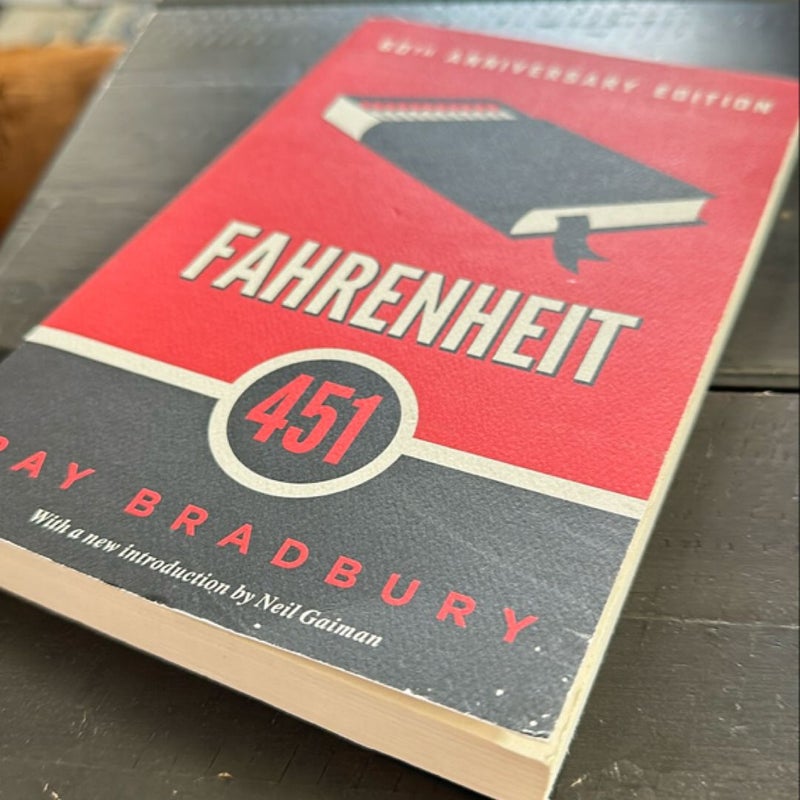 Fahrenheit 451