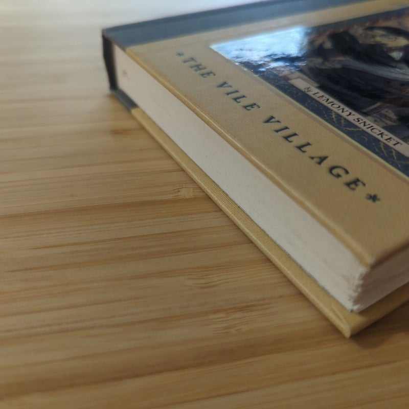 A Series of Unfortunate Events #7: the Vile Village