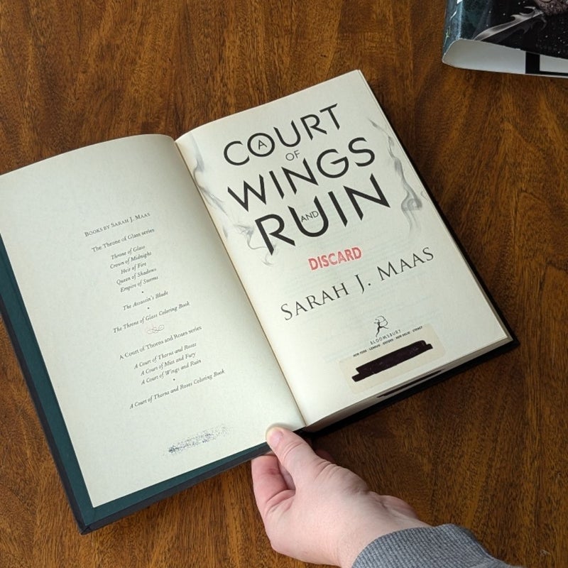 A Court of Wings and Ruin