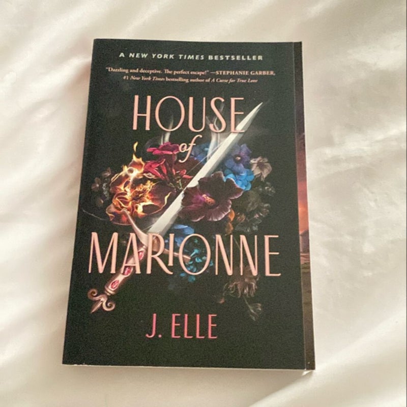 House of Marionne