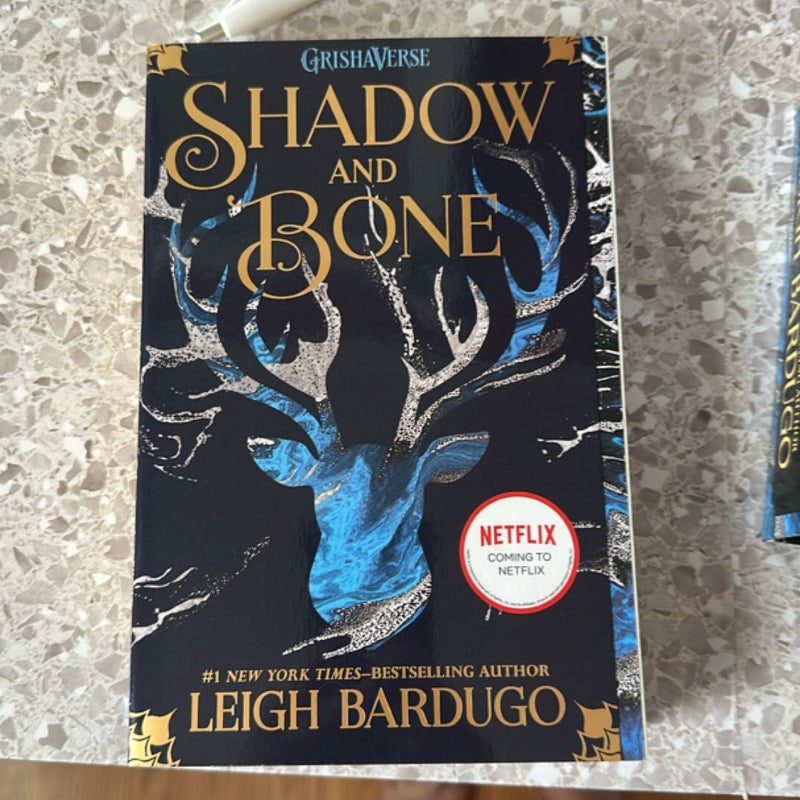 The Shadow and Bone Trilogy Boxed Set