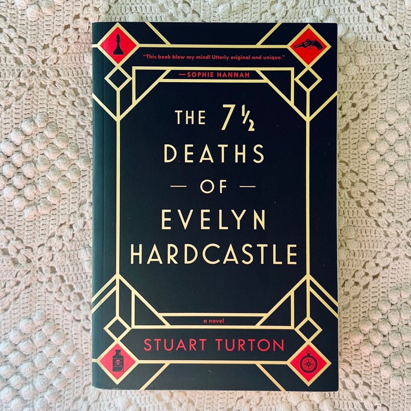 The 7½ Deaths of Evelyn Hardcastle