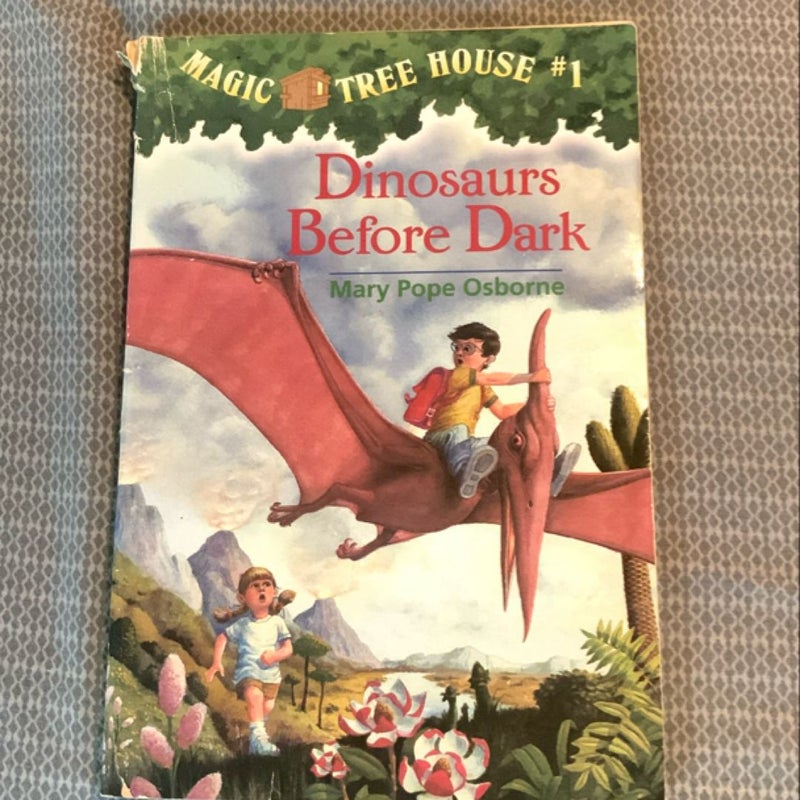 Dinosaurs Before Dark