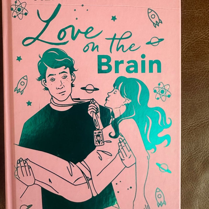 Love hypothesis and love on the brain special edition by Ali hazelwood ,  Hardcover