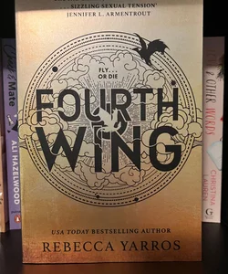 Fourth Wing (paperback)