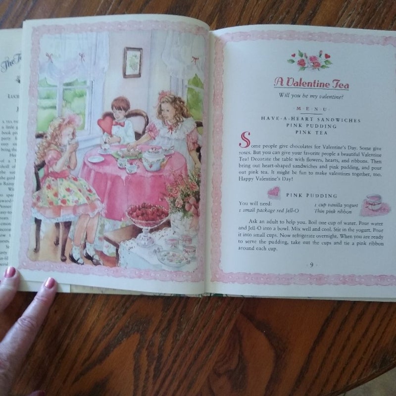 ⭐ The Tea Party Book