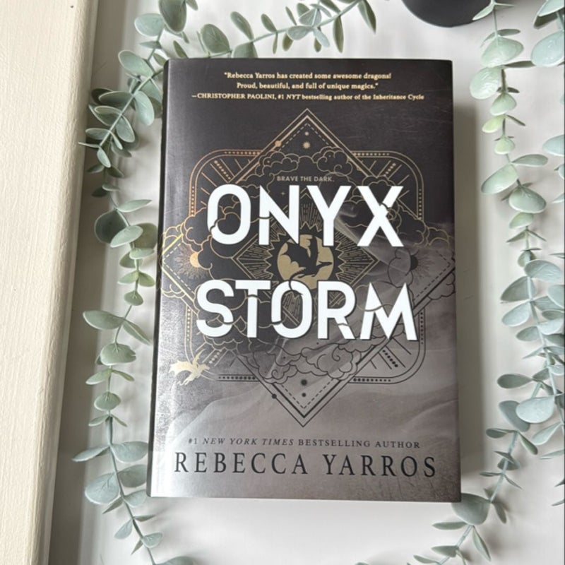 Onyx Storm *Deluxe Edition*
