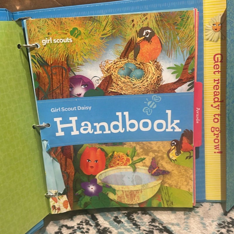 The Daisy Girl's Guide to Girl Scouting