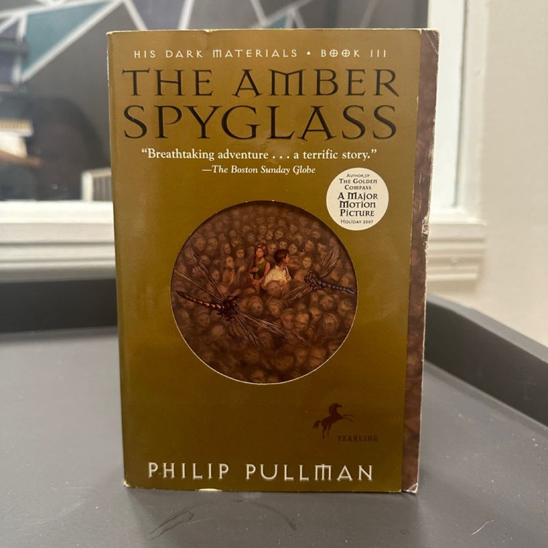 His Dark Materials: the Amber Spyglass (Book 3)