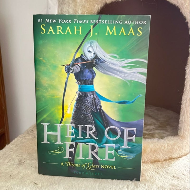 Heir of Fire - OOP