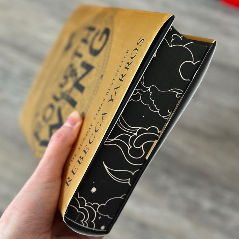 Fourth Wing , Waterstones Exclusive Edition