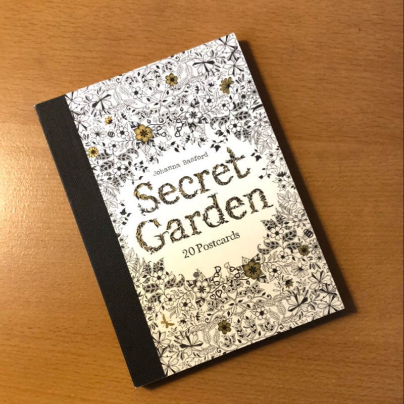 Secret Garden: 20 Postcards