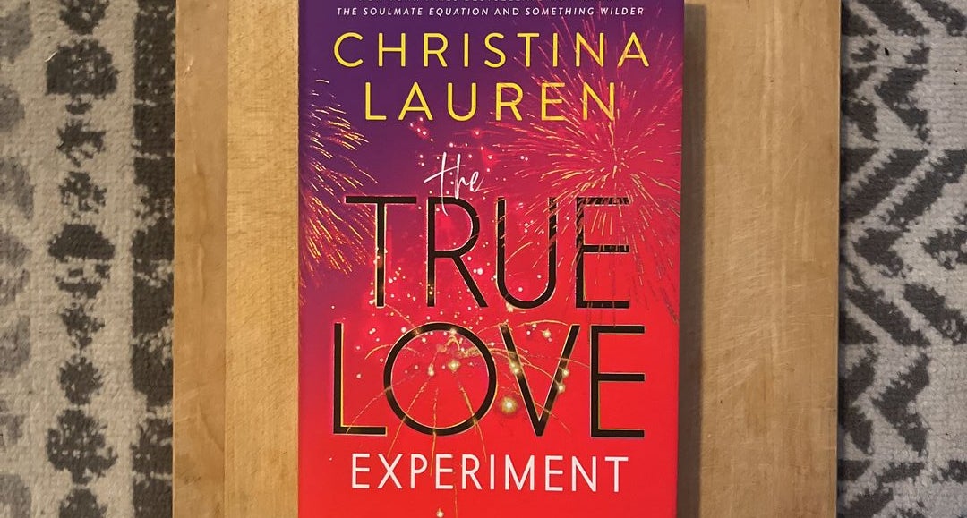  The True Love Experiment: 9781982173432: Lauren, Christina:  Books