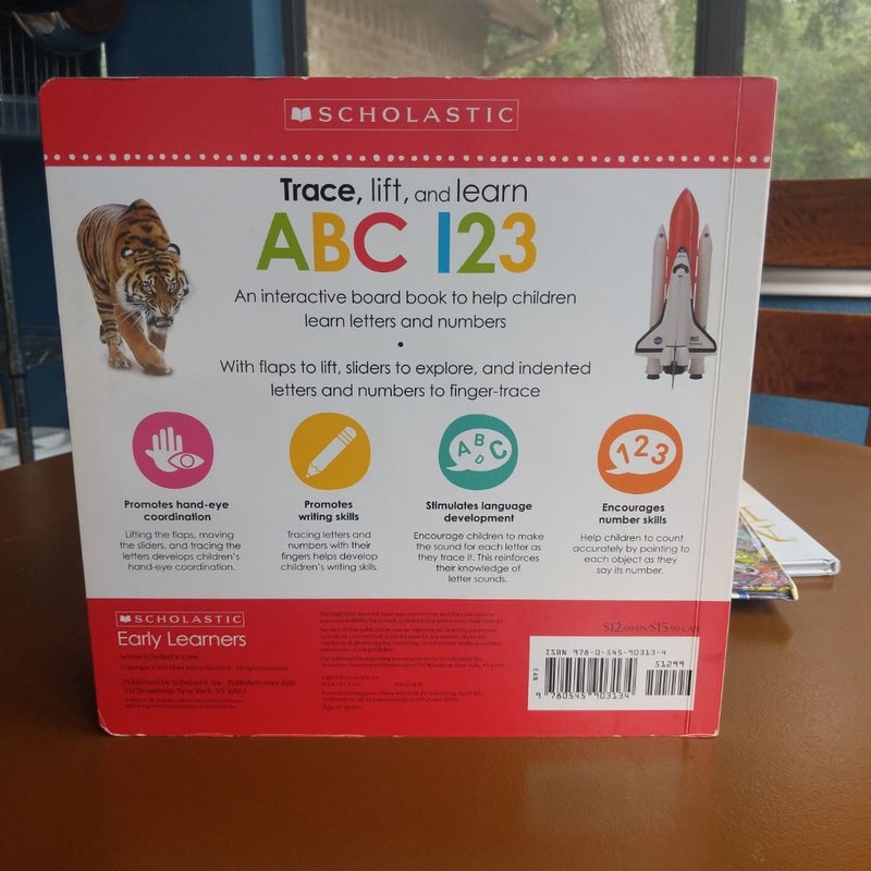 Trace, Play, and Learn: ABC 123 (Scholastic Early Learners)